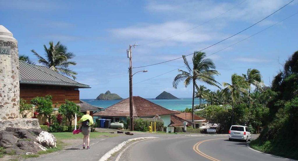 Lanikai-beach-pillbox-hike-Oahu